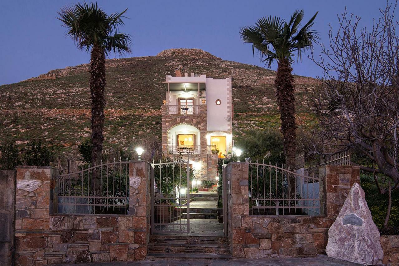 Oniropetra Luxury Suites Armakha Extérieur photo